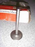chevy 350 valve.jpg