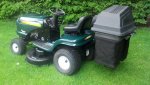 LT 1000 with bagger.jpg LT 1000 with bagger.jpg