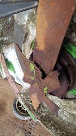 3. MulchBlade.jpg 3. MulchBlade.jpg