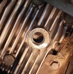 spark plug hole1.jpg