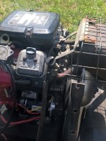 lawnmower 4 (2).jpg lawnmower 4 (2).jpg