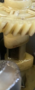 camshaft.jpg camshaft.jpg