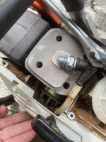 Spark test with new plug.jpg Spark test with new plug.jpg