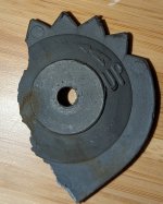 Broken gear.jpg Broken gear.jpg