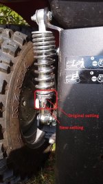 FrameShockAbsorberAdjustment..jpg FrameShockAbsorberAdjustment..jpg