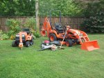 Lawn equip (4) (1024x768).jpg Lawn equip (4) (1024x768).jpg