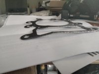 head gasket arrived wrapped damaged.jpg