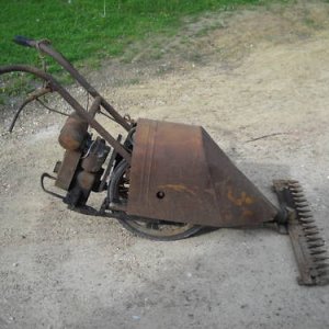 Right side Jari Sickel Mower