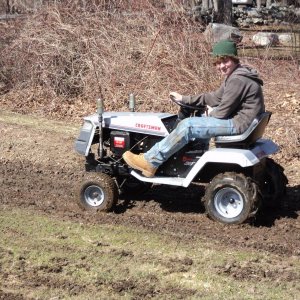 tractor 3 20 11 001
