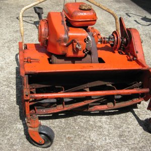 1964 Jacobsen Manor 21 front