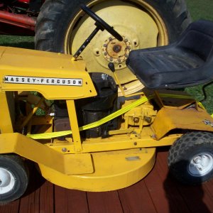 Massey 24 Deluxe
