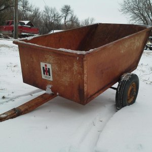IH lawn cart