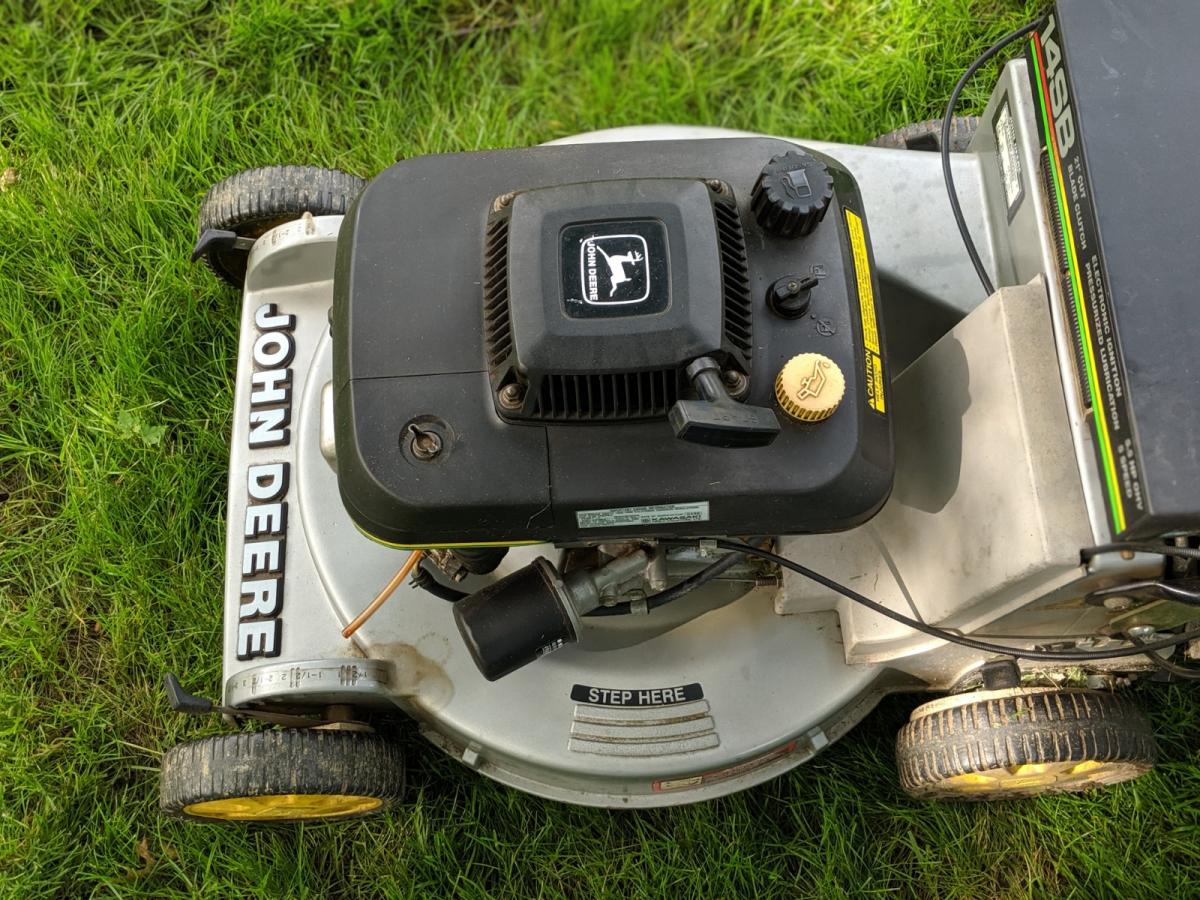 00100dPORTRAIT 00100 BURST20190623174415361 COVER