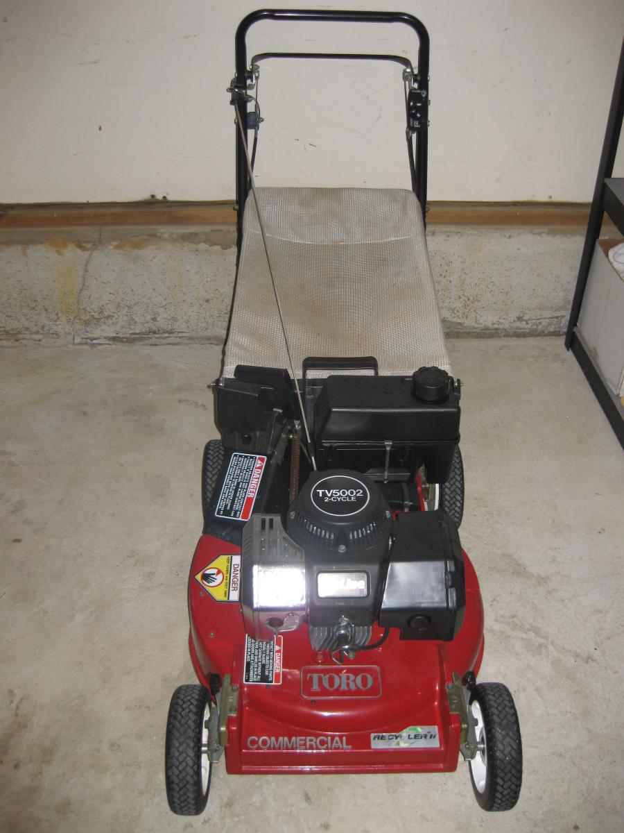 008http://www.lawnmowerforum.com/album.php?albumid=4981&attachmentid=15227