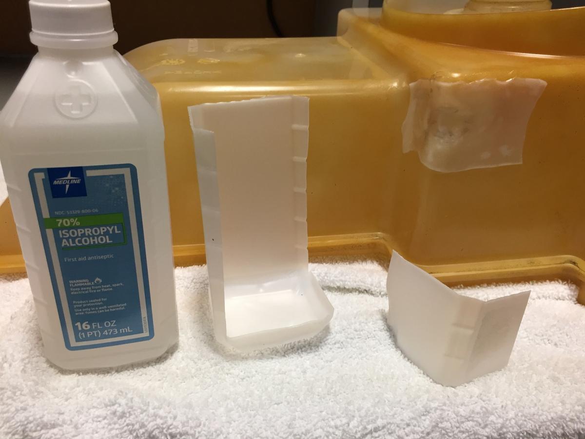 05   Bottle Shape Comparison and clean tank with the alcohol very well

You have to get anything that might get between the plastics out of the way by