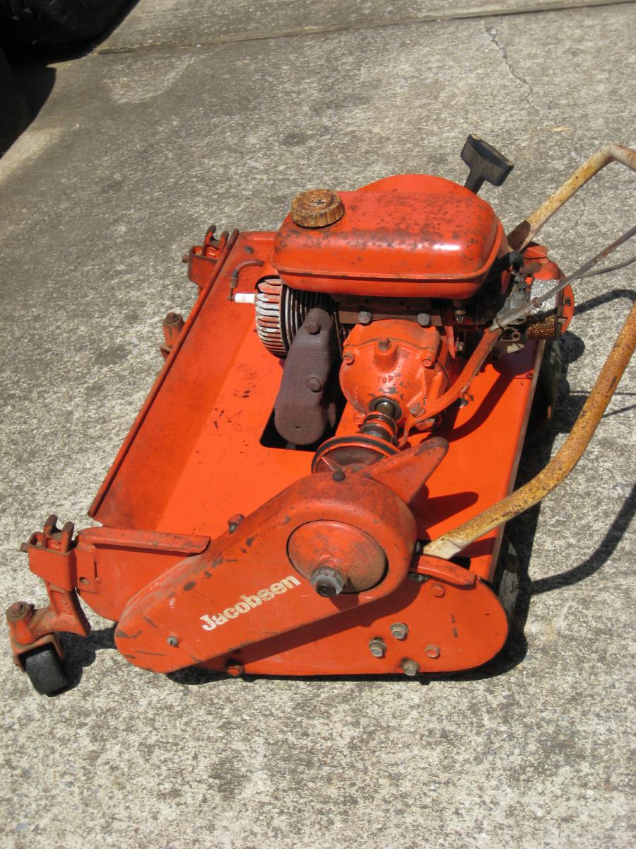1964 Jacobsen Manor 21 left side