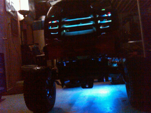 2) 2 foot leds lights inside grille