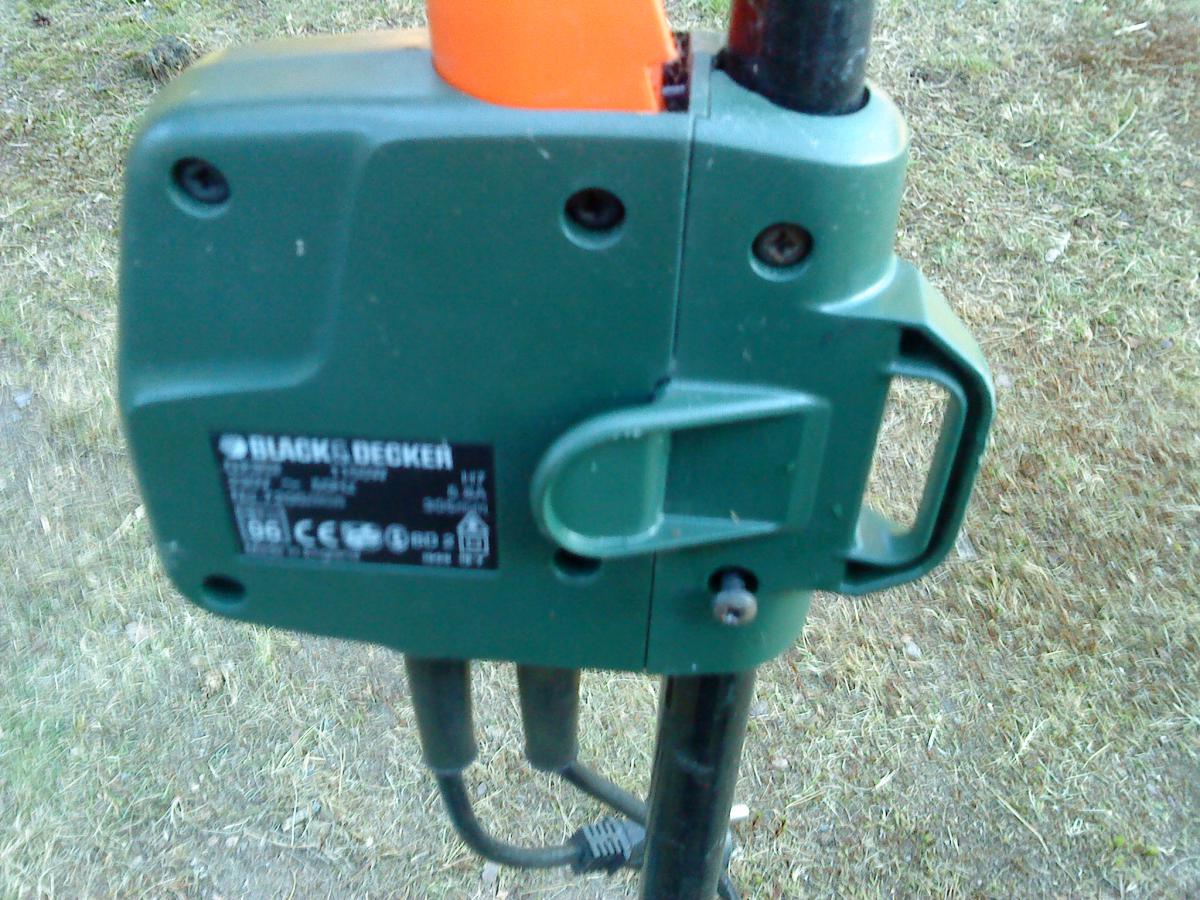 GX302 conecting the engine, starter and cutting blade 4