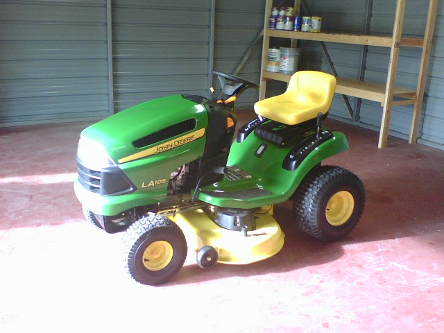 John Deere LA105M