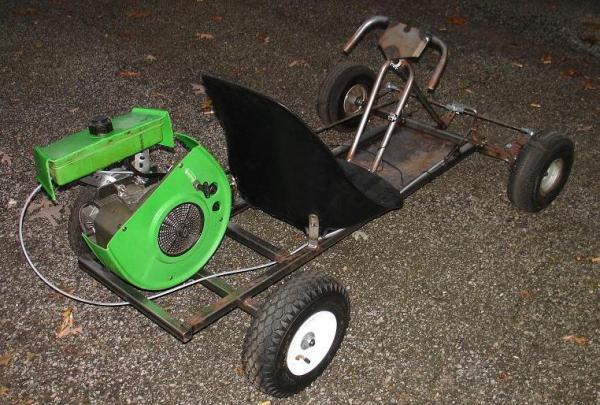 Model+D+Lawn Boyhttp://www.lawnmowerforum.com/album.php?albumid=7165&attachmentid=36760