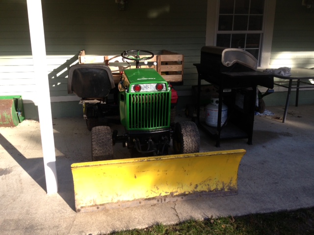 photo (5)http://www.lawnmowerforum.com/album.php?albumid=5342&attachmentid=18291