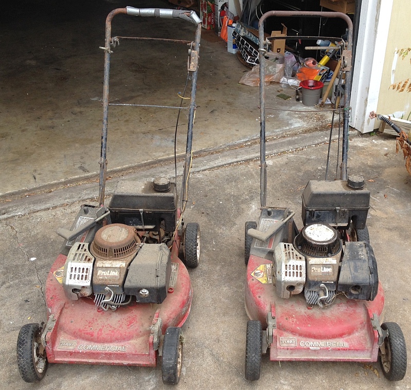 Toro 22040 Proline Commercial 21 with Suzuki 2 stroke Lawn Mower